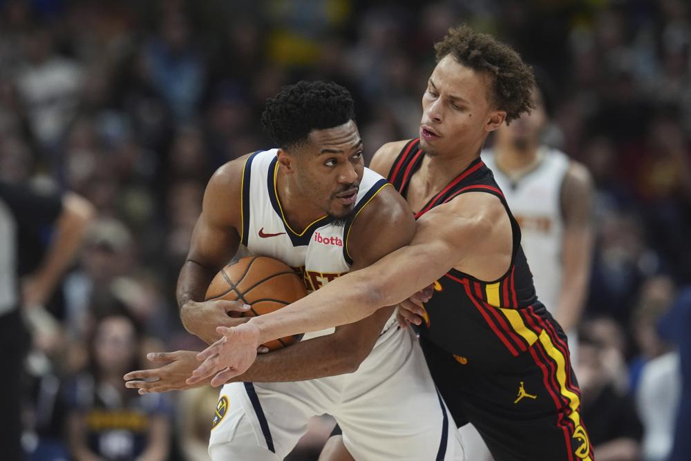 很可能在场 很可能在场